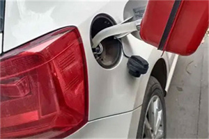 富裕24小时救援车收费标准